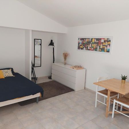 Вилла Studio Au Coeur Des Vignes Divatte-sur-Loire Экстерьер фото